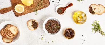 Tapenade d’olive noires avec Belin Rolls Ail & Parmesan