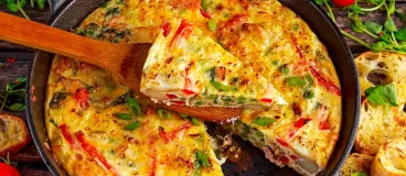 Plat cuisiné de frittata 