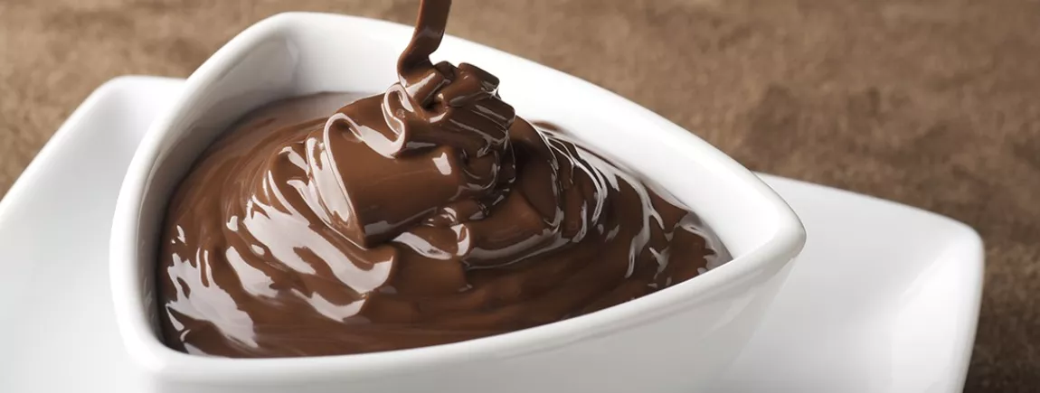 Comment Faire une Sauce au Chocolat qui ne Durcit Pas ?