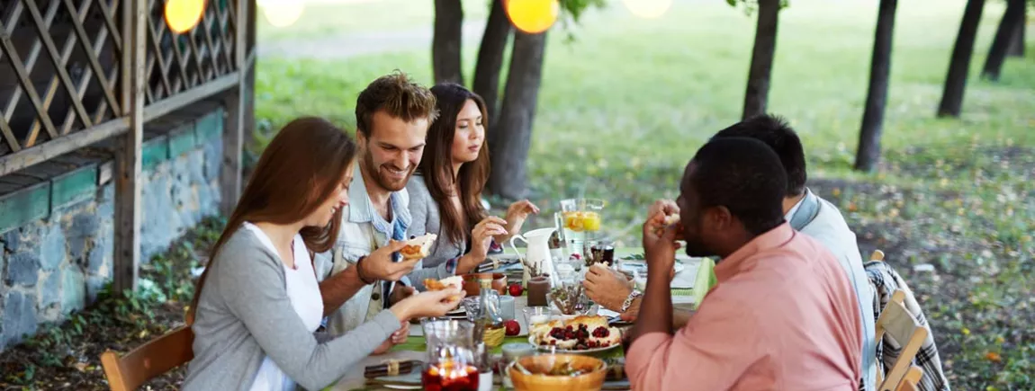 Venez découvrir l'apéro en France!