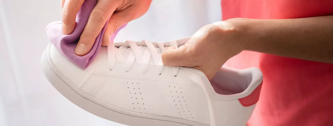 Comment nettoyer des chaussures blanches solution